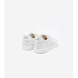 VEJA - VEJA DIAPERS AND MILK