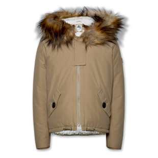AO76 - PARKA