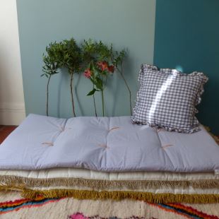 SCALAË - MATELAS/SOFA HIPPIE RAYÉ AVEC SON SAC DE RANGEMENT