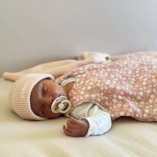 BONJOUR LITTLE - GIGOTEUSE | BLOOM BLUSH