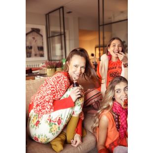 SISTERS DEPARTMENT - PULL ANIMAL | RED