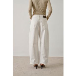 SOEUR - JEAN ELIOTT | BLANC