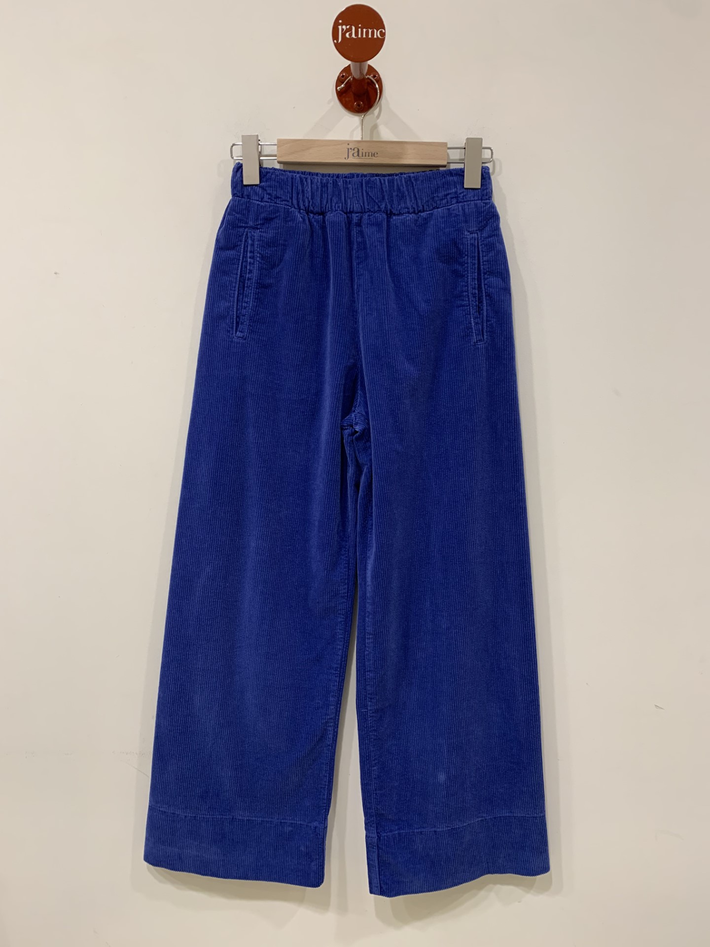 Pantalon Jimmy Velours Bleu Hod Paris Mode Femme Collection Automne Pantalon Jimmy Velours Bleu Hod Paris Mode Femme Collection Automne